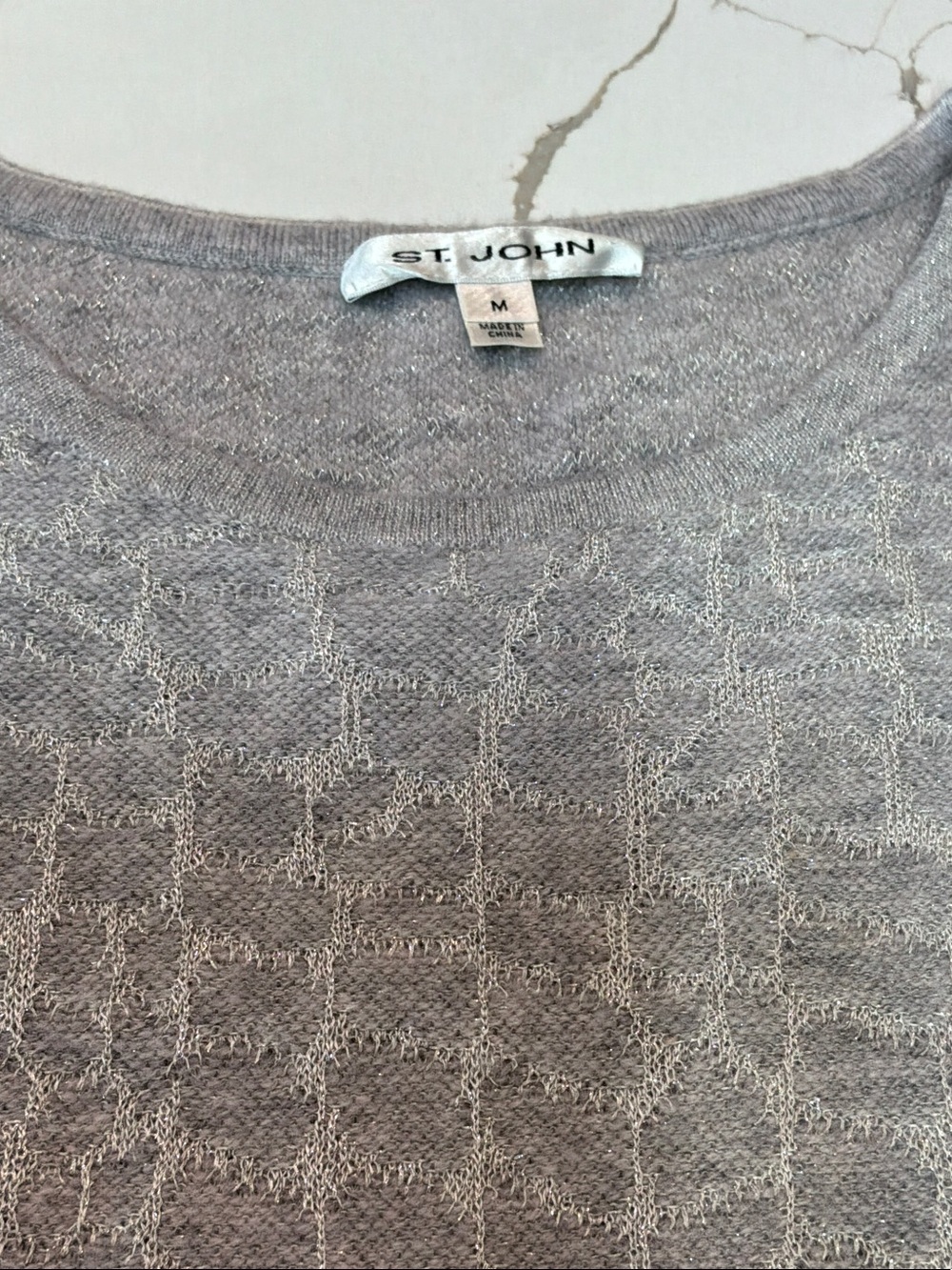 St. John Women's Light Gray Crew Neck Knit Sweater Medium Tank Silver Shine